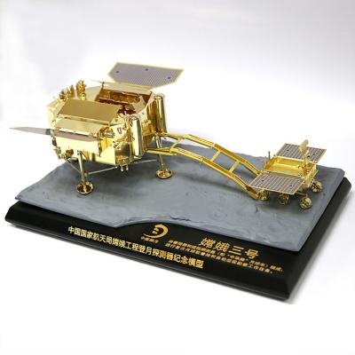 China Alloy 1/18 Scale Commemorative Metal Detector Chang'e 3 Edition Moon Detector Machine Die Cast Models for sale