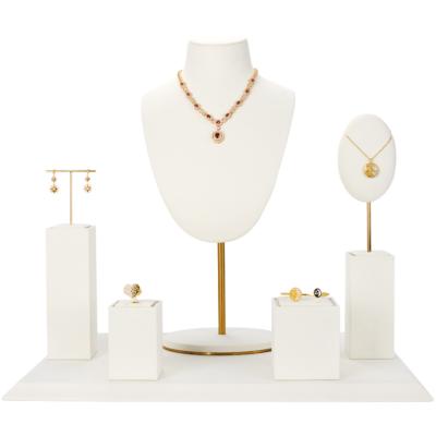 China Luxury Jewelry Display FANXI Jewelry Display Rack Metal Stand with Cream Microfiber for Jewelry Ring Earring Necklace Showcase Pendant Set for sale