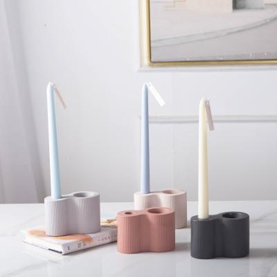 China Wholesale Home Matte Black Empty Candle Jars Handmade Decoration Wedding Luxury Porcelain Candle Holder for sale