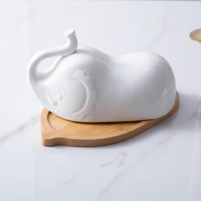 China Custodian Stocked Tray Kitchen Ceramic Butter Dish Bamboo Logo Customized Acceptable Elephant Shape Butter for sale