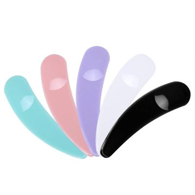 China Angular Blush Multicolor Disposable Mask Spoon Mini Cosmetic Spatula Facial Cream Small Makeup Scoop For Mixing Facial Cream for sale