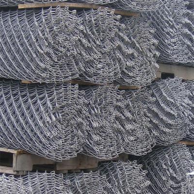 China Easily Assembled Wholesale Commercial Friendly Residential 4 Feet 8 Feet Galvanized Chain Link Fence for sale