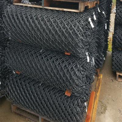 China Manufacturer Wholesale Vinyl Coated Steel Black Chain Link Fence Easily Assembled Fabric 4ft 6ft Tall for sale