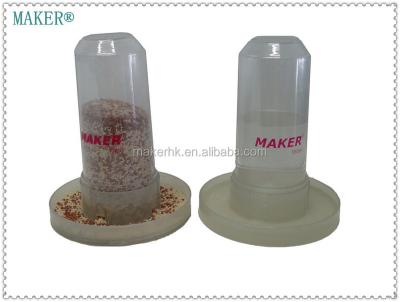 China Viable Bird Forage Dual Function Hanging Waterer for sale