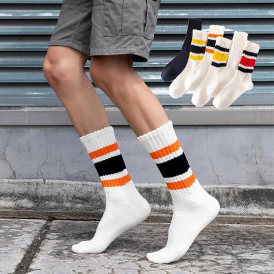 China Hot Selling Manufacturer Antibacterial Deodorant Socks Custom LOGO Sports Slouch Socks Pile Basketball Crew Shedding Socks for sale