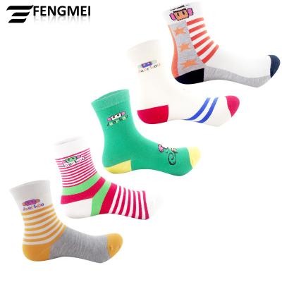 China Kids Cartoon Antibacterial Hot Selling Fashion Bangs Pretty Young Girls Wearing Lovely Cotton Socks School Crew Teen Socks for sale