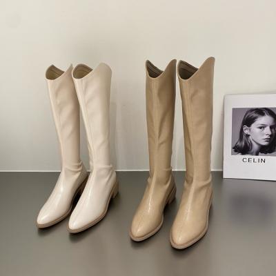 China Fashion CC040 2021 Knee Boots Women Breathable Casual Shoes Custom Made Leather Boots Women Shoes for sale