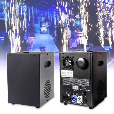 Cina Wedding VLTG Wedding Hall Dj Party Stage Dmx 650W Electronics Radio Remote Control Portable Battery Cold Fireworks Spark Machine in vendita