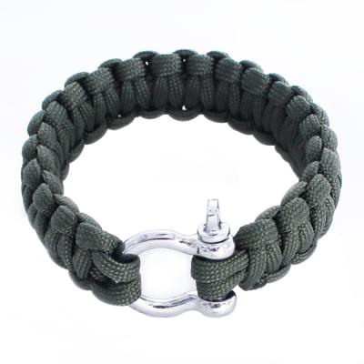 China Multifunctional Tools for Survival Sport OEM Stainless Steel Buckle 550 Paracord Bracelet for sale