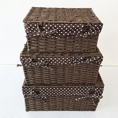 China Stocked Storage Basket With Lid , Large Handwoven Shelf Basket With Cotton Lining And Metal Frame for sale