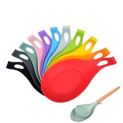 China Viable Hot Selling Kitchen Accessories Heat Resistant Silicone Spatula Holder Spoon Rest For Kitchen for sale