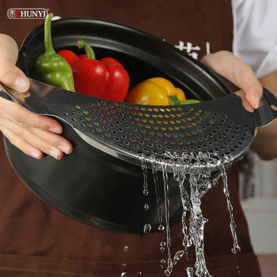 China Practical Draining Pasta Spaghetti Tool Stainless Steel Strainer Pot Colander for Pasta and Vegetable for sale