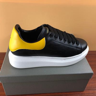 China 2021 Fashion Trend Luxury Designer Shoes Platform Sneakers For Women Men Black White Suede Leather Mens Trainer Sports Casual Shoes for sale