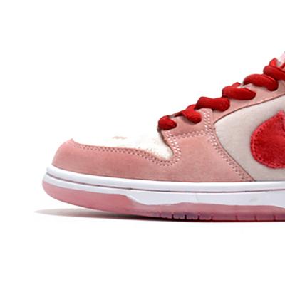 China High Quality Low SB CUSHIONING Dunks Womens Running Shoes Toy Night Orange Prejudice Travis Scotts Bears Men Fashion Sneakers Dunks for sale