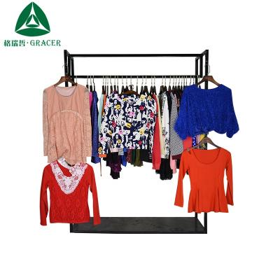 China Japan popular ladies winter clothes second-hand clothing used clothes for sale