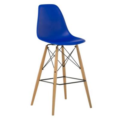 China Fashionable Colorful Plastic PP Seat High Side Bar Stool Bar Chair With Beech Wood Legs For Adult With Footrest for sale