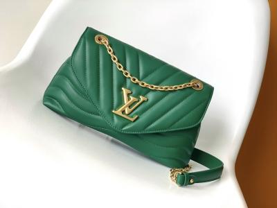 China LV Preloved Branded Bag M58549 New Wave Chain Bag for sale