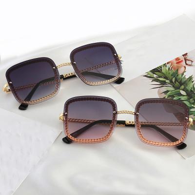 China Square Decoration Women Chain Sunglasses SKYWAY Fashion Ladies Sun Metal Frameless Multicolor Trendy Glass for sale