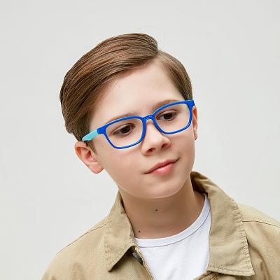 China For Kids Blue Light Blocking Kids Reading Glass Rectangle Glasses SKYWAY Glasses Wholesale Blue Light Filter Silicone Monocle Frames For Kids for sale