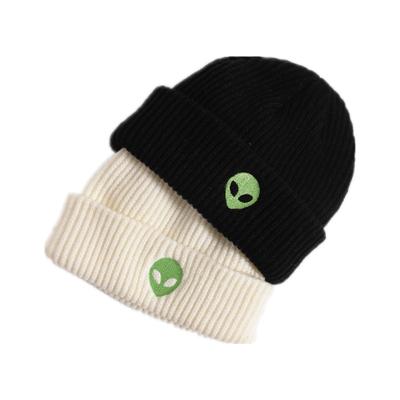 China COMMON White Embroidered Slapped Beanie Hat Alien Embroidered Beanie Acrylic Beanie Hat for sale