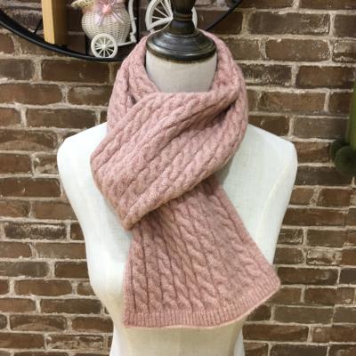 China Simple Autumn Winter Ladies Knit Cable Scarf Classic Acrylic Scarf for sale