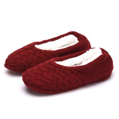 China Cable Diamond Warm Socks Winter Slippers House Floor Booties Anti-Slip Indoor Shoes for sale