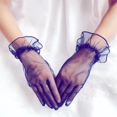 China Wrist Length G9836 Fashion Glove Carrying Tulle Short Bridal Wedding Glove for sale