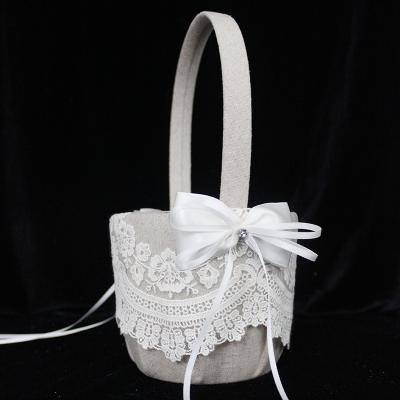 China M4156Western Linen Wedding Supplies Flower Basket Lace Bridesmaid Bridal Wedding Candy Basket 5*9