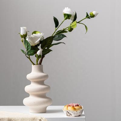 China Table Wedding Home Art Decor Nordic Ceramic Beige Art Decoration Spiral Shape Flower Vase for sale