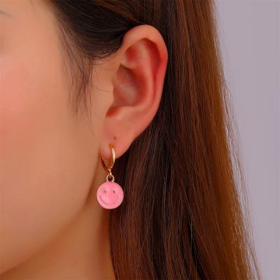 China High Quality Minimalist Cute Metal Smile Face Stud Earrings Ladies Stud Earrings For Women 18K Gold for sale