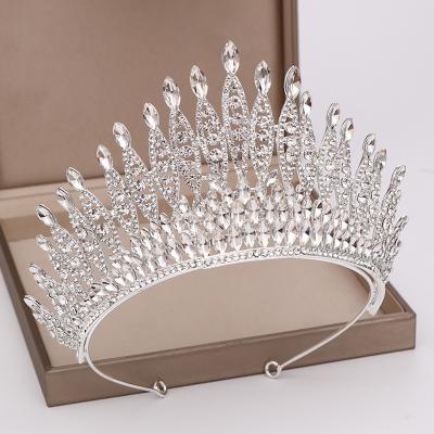 China New Fashionable Elegant Wedding Tiaras and Crown Tiara Head Bands Crystal Crown Lip Gloss Bridal Head Jewelry For Women for sale