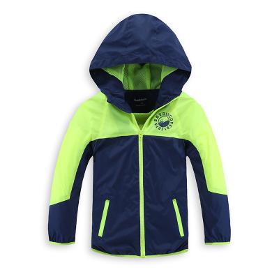 China Anti-Wrinkle Unisex Kids Spring Jackets Lightweight Hooded Kids Mesh Lined Windbreaker for sale