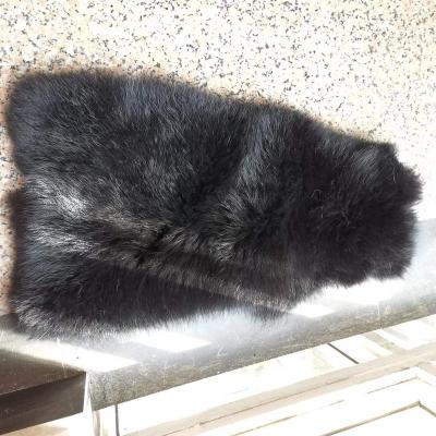 China Auto Upholstery Real Raccoon Dog Fur Peels Natural Fur Pelts for sale