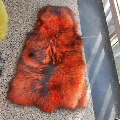 China Auto Upholstery China Suppliers Dyed Real Color Raccoon Fur Skin Tanned Fur Skin for sale