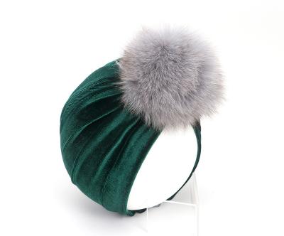 China New baby casual hat European and American hat wholesale props photography baby fur pom poms hats for sale