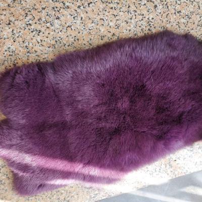 China Real Cheap Price Automatic Animal Skin Upholstery Fox Skin Fur Hides for sale