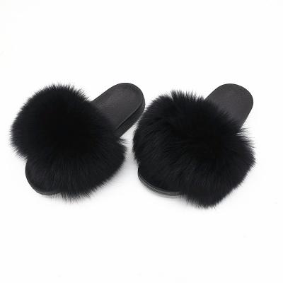 China Fashion Trend Ladies Sandals Designer Fur Slippers Raccoon Fur Slides Slippers For Women Sandals for sale