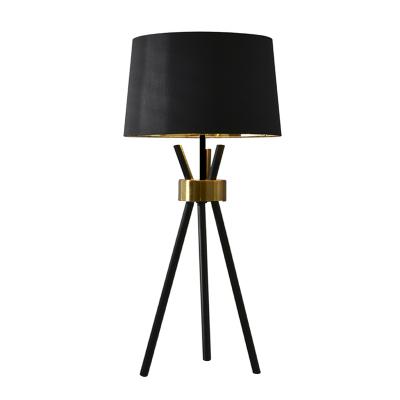 China Simple modern classic modern tripo black and gold metal bedside table lamp for bedroom study room for sale