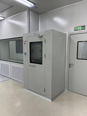 China Electronic Interlock Air Shower Chamber In Pharmaceutical Industry Hospital Laboratory for sale