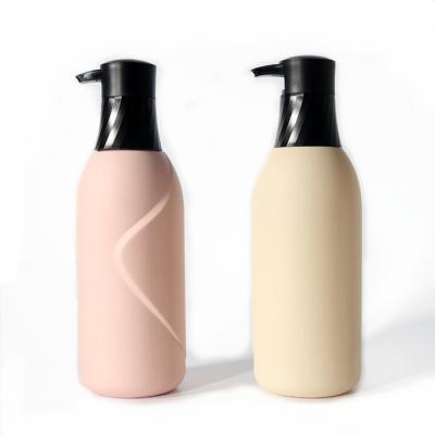 China Recyclable Body Lotion Pump Bottle HDPE 500ml Soap Dispenser Bottle With Custom Logo for sale