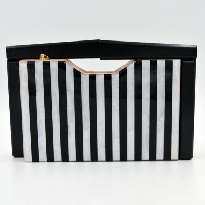 China Black White Wooden Acrylic Messenger Bag Box Clutch Daily Life Ladies Wooden Handbags Evening Clutches Pinch for sale