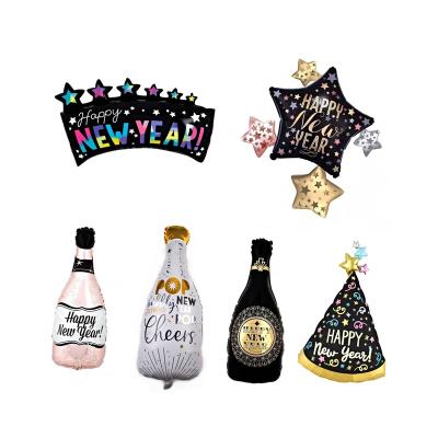 China 2022 Hot Selling Gift Toy Party Supplies Star Round Shape Banner Hat Happy New Year Foil Balloons for sale