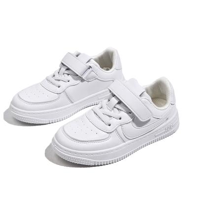 China Boy Breathable Leather Upper White Girls Athletic Shoe PU Material Sport Sneaker For Kids for sale