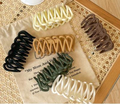 China High quality ! 2021 Korean claw hair clip hair accessories women hair bridles claw clip for sale