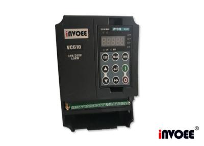 China control de vector 4kw VFD trifásico convertidor de 3 fases para el tipo de la impulsión VC690 del torno del CNC en venta