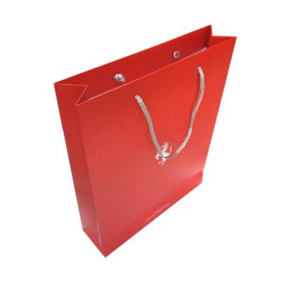 China Recyclable Decorative Red Shopping Paper Bags With Your Own Logo for sale