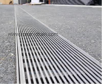 China Attractive and durable TOP exterior linear stainless steel drainage grate for sale