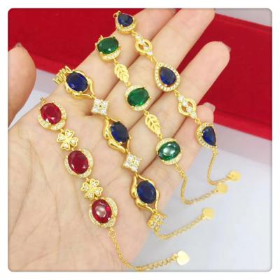 China Factory Wholesale Modern Zircon Bracelet Cheap High Quality Palace Bracelet for sale