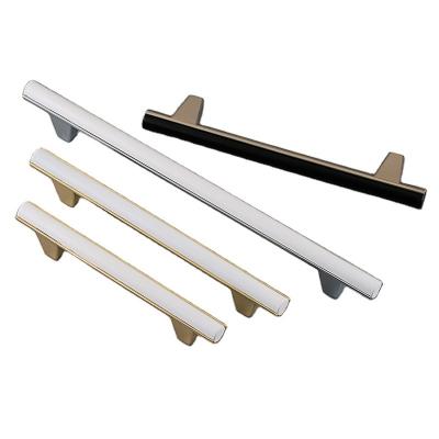 China Easy Installation Simple Design Kitchen Cabinet Zinc Alloy Pull Handle 2503 LEEDIS for sale