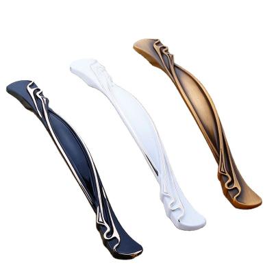 China Modern LEEDIS Made Design Handle Hardware Kitchen Drawer Wardrobe Handle Hardware High Quality Zinc Alloy Decoration Accessories for sale